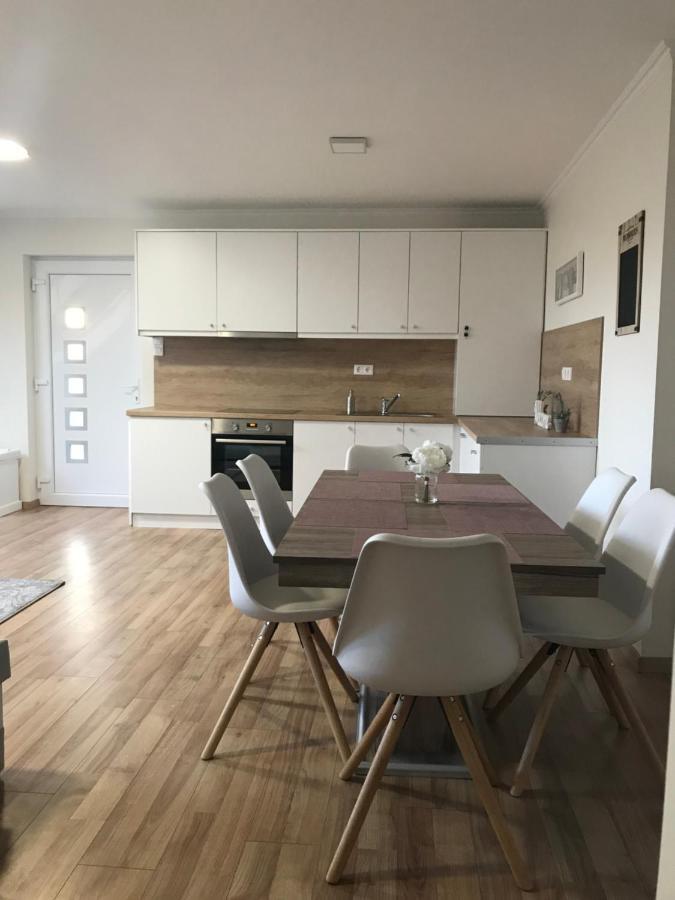 Villa Relax Komfortlak Gárdony Kültér fotó